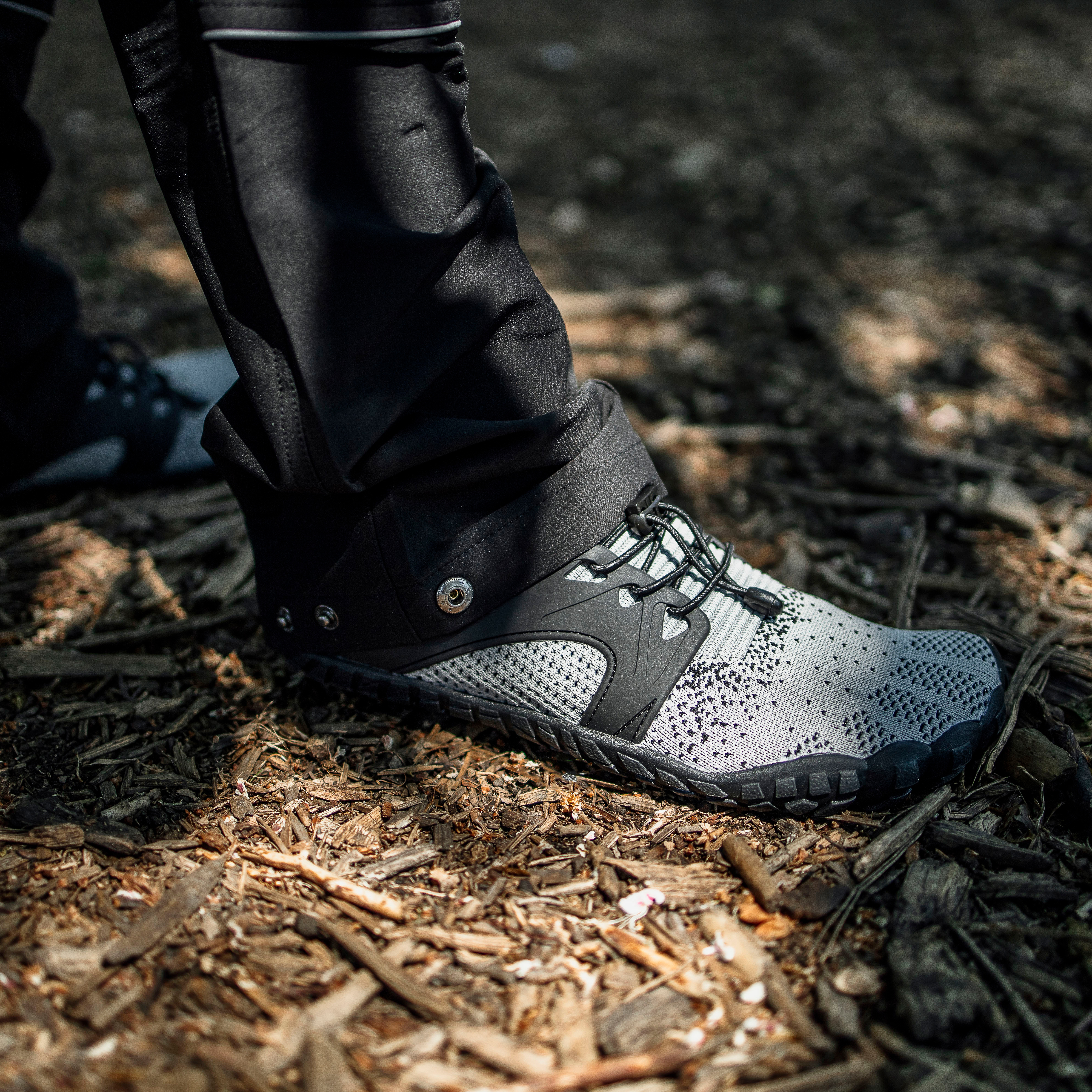 371244_0823060020_BOSKY_Grey_Barefoot_mood_2.jpg