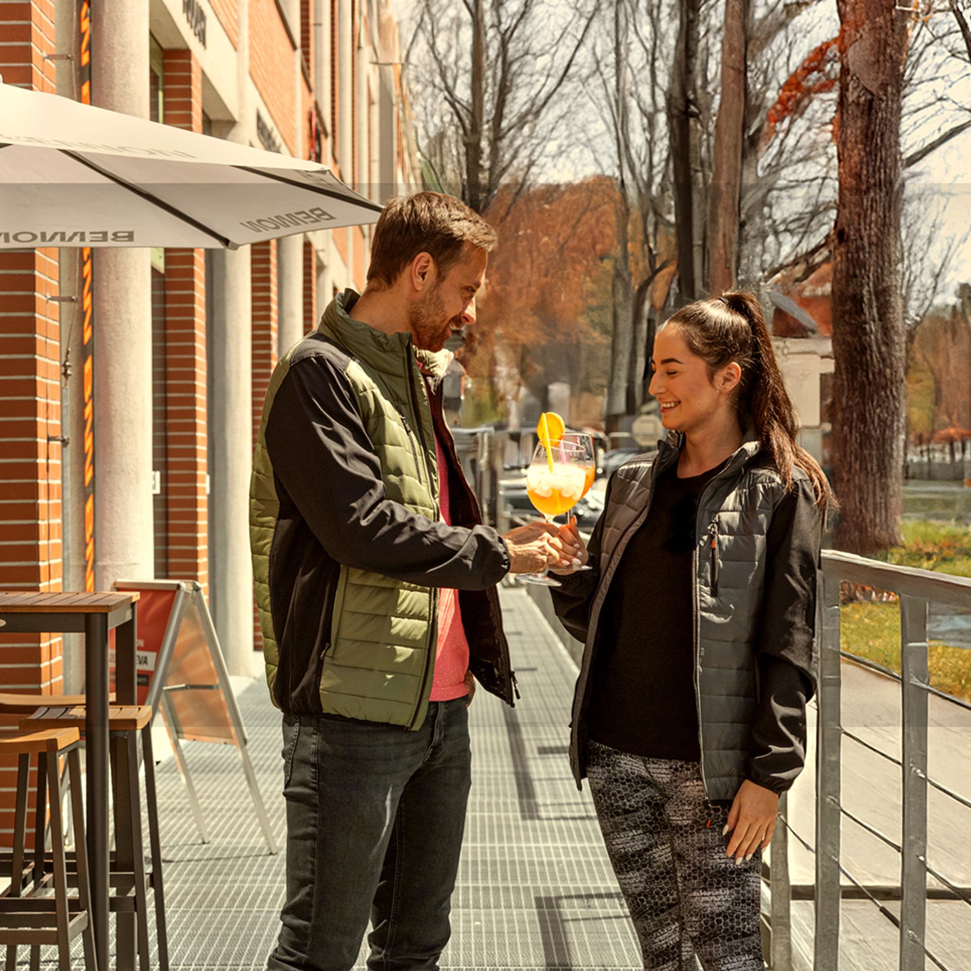 486229_0816180065_IRIS_JACKET_leto_2.png