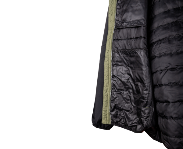509648_0816180065_IRIS_Jacket_greenblack__8.png
