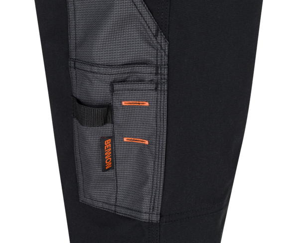 600692_1080130060_HERKON_Trousers_black_05.png